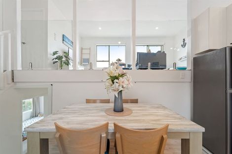 Photo of property in 1/20 Waiau Street, Torbay, Auckland, 0630