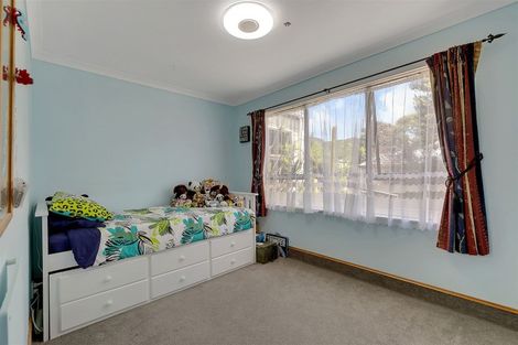 Photo of property in 21 Te Arataura Street, Takapuwahia, Porirua, 5022