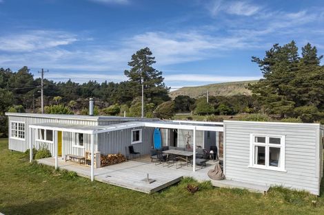 Photo of property in 62 Beach Road, Long Beach, Port Chalmers, 9081