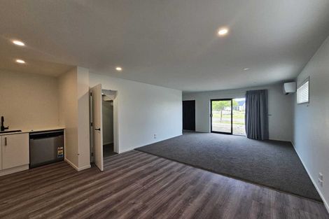 Photo of property in 6 Nevermore Place, Halswell, Christchurch, 8025