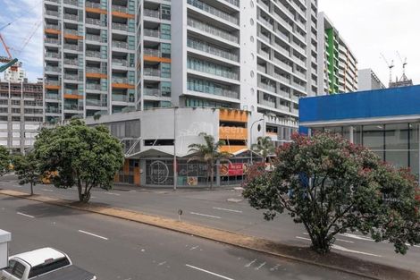 Photo of property in The Docks Apartments, 101/2 Dockside Lane, Auckland Central, Auckland, 1010