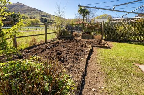 Photo of property in 4217 Christchurch Akaroa Road, Little River, 7591