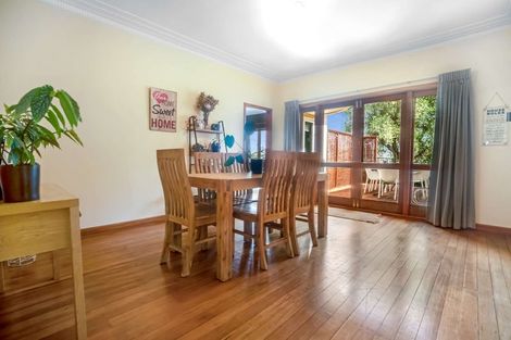 Photo of property in 17 Howden Street, Waiuku, 2123