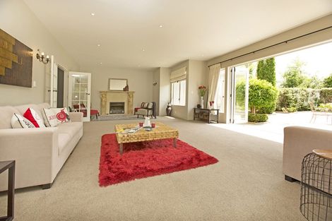 Photo of property in 246 State Highway 16, Kumeu, 0892