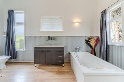 Photo of property in 2160 Manuka Gorge Highway, Waitahuna, Lawrence, 9593