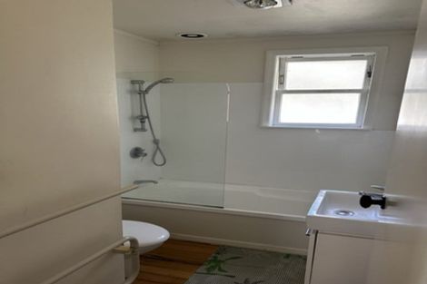 Photo of property in 280 Riverhead Road, Riverhead, Kumeu, 0892