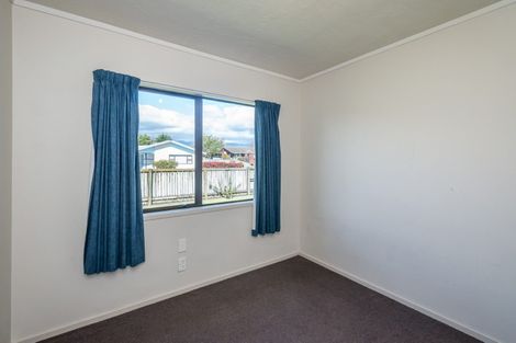 Photo of property in 4 Broadbelt Grove, Levin, 5510