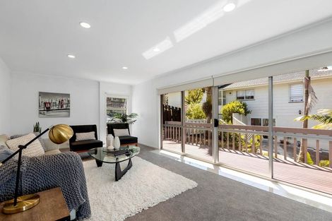 Photo of property in 5 Freya Place, Torbay, Auckland, 0630