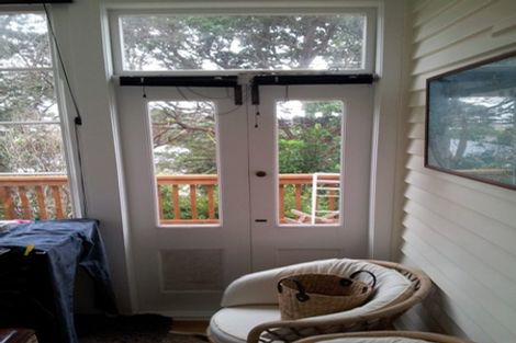 Photo of property in 66 Kelburn Parade, Kelburn, Wellington, 6012