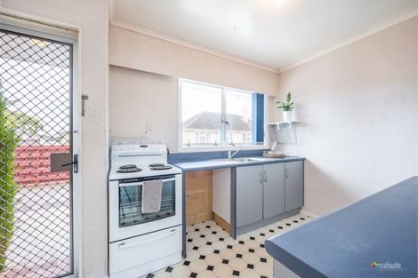 Photo of property in 198c Cambridge Terrace, Naenae, Lower Hutt, 5011