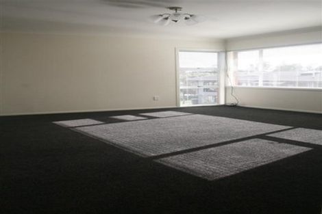 Photo of property in 18a Brian Crescent, Stanmore Bay, Whangaparaoa, 0932