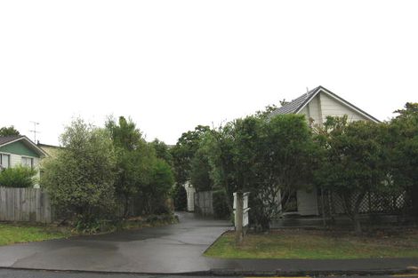 Photo of property in 1/20 Lavery Place, Sunnynook, Auckland, 0632