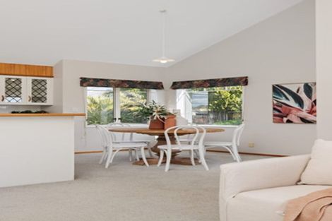 Photo of property in 5 Grantleigh Way, Pyes Pa, Tauranga, 3112