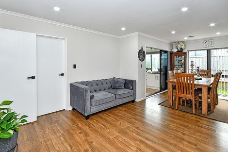 Photo of property in 7 Te Aramanu Crescent, Papakura, 2110