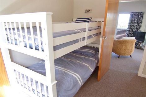 Photo of property in 1 Groves Road, Raumati Beach, Paraparaumu, 5032