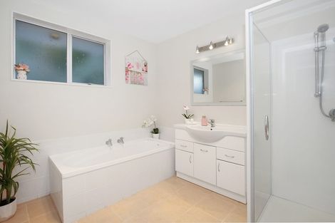 Photo of property in 69 Cheyenne Street, Sockburn, Christchurch, 8042