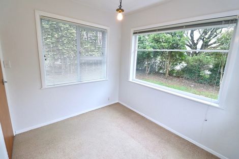 Photo of property in 10 Naenae Road, Naenae, Lower Hutt, 5011