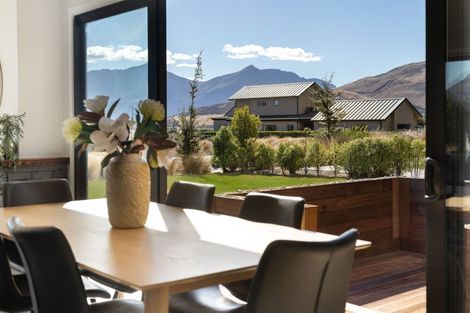 Photo of property in 19 Glenfiddich Road, Jacks Point, Queenstown, 9371