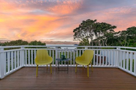 Photo of property in 79 Ranui Crescent, Khandallah, Wellington, 6035