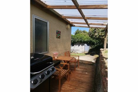 Photo of property in 51 Manapouri Street, Ravensbourne, Dunedin, 9022