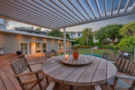 Photo of property in 12 Oban Road, Browns Bay, Auckland, 0630