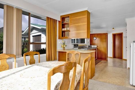 Photo of property in 84 Domett Street, Opunake, 4616