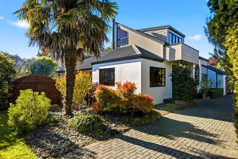 Photo of property in 40 Kahurangi Drive, Rangatira Park, Taupo, 3330