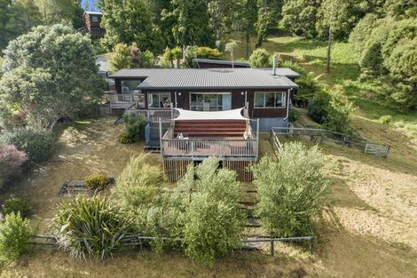 Photo of property in 55 Tram Valley Road, Swanson, Auckland, 0614
