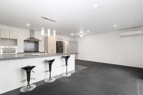 Photo of property in 10 Raddington Way, Huntington, Hamilton, 3210