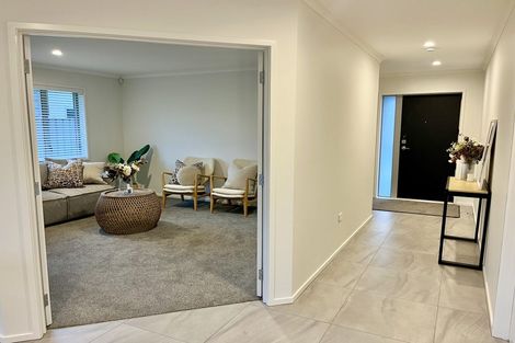 Photo of property in 8 Benmore Place, Poraiti, Napier, 4112