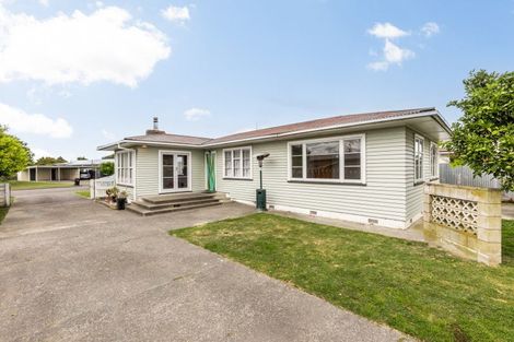 Photo of property in 2 Merton Crescent, Pirimai, Napier, 4112