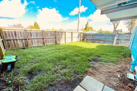 Photo of property in 24 Eastdale Road, Avondale, Auckland, 1026