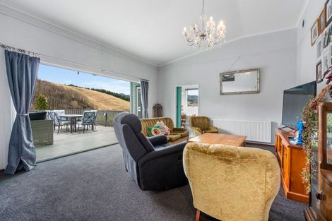 Photo of property in 4 Hill Street, Lawrence, 9532