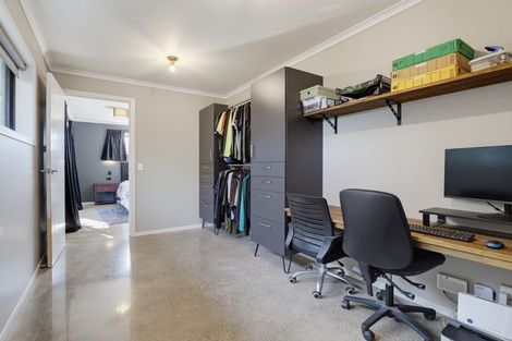 Photo of property in 9 Golf Vue Place, Castlecliff, Whanganui, 4501