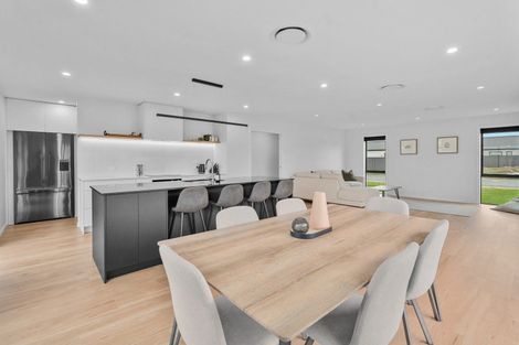 Photo of property in 30 Plains Avenue, Masterton, 5810