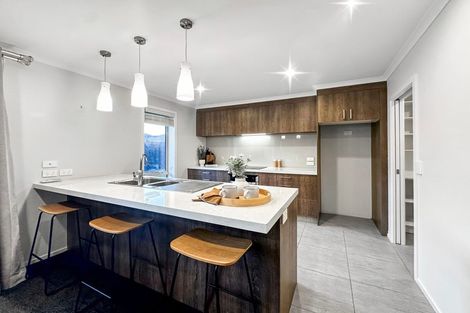 Photo of property in 47 Bradwell Crescent, Halswell, Christchurch, 8025