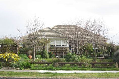Photo of property in 76 Masefield Avenue, Maraenui, Napier, 4110