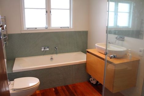 Photo of property in 108 Maeroa Road, Maeroa, Hamilton, 3200