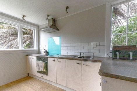 Photo of property in 18 Abbot Street, Gonville, Whanganui, 4501