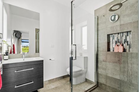 Photo of property in 22 Runway Rise, Dairy Flat, Albany, 0794