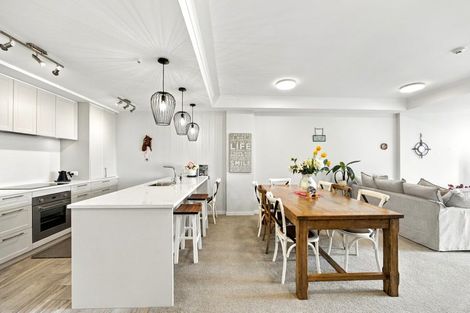 Photo of property in 148 Landmark Terrace, Orewa, 0931