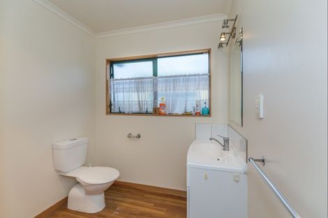 Photo of property in 1 Adkin Avenue, Levin, 5510