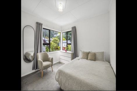 Photo of property in 9 Poole Crescent, Wainuiomata, Lower Hutt, 5014