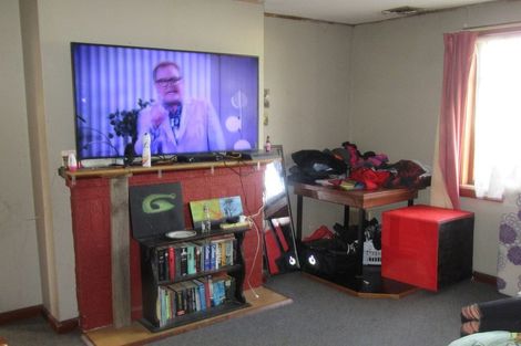 Photo of property in 6 Mary Street, Waimate, 7924