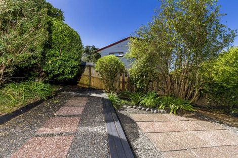 Photo of property in 2/31 Amante Crescent, Mairangi Bay, Auckland, 0630