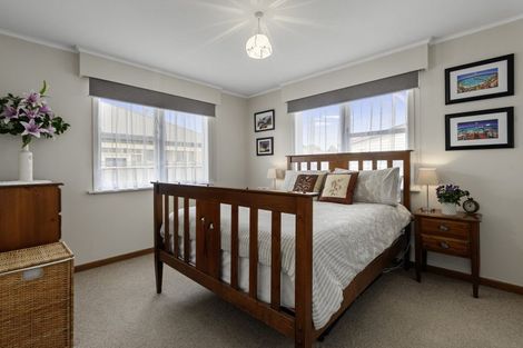 Photo of property in 2 Rimu Street, Gate Pa, Tauranga, 3112