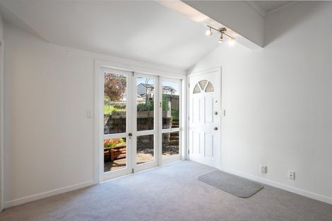 Photo of property in 24 Victoria Heights, Stepneyville, Nelson, 7010
