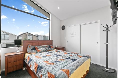 Photo of property in 5 Courage Road, Papakura, 2110