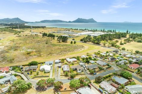 Photo of property in 15 Rakatau Place, Ruakaka, 0116
