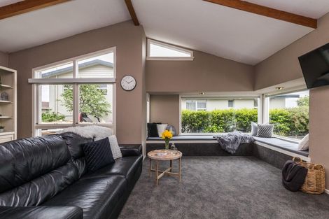 Photo of property in 398 Great North Road, Winton, 9720